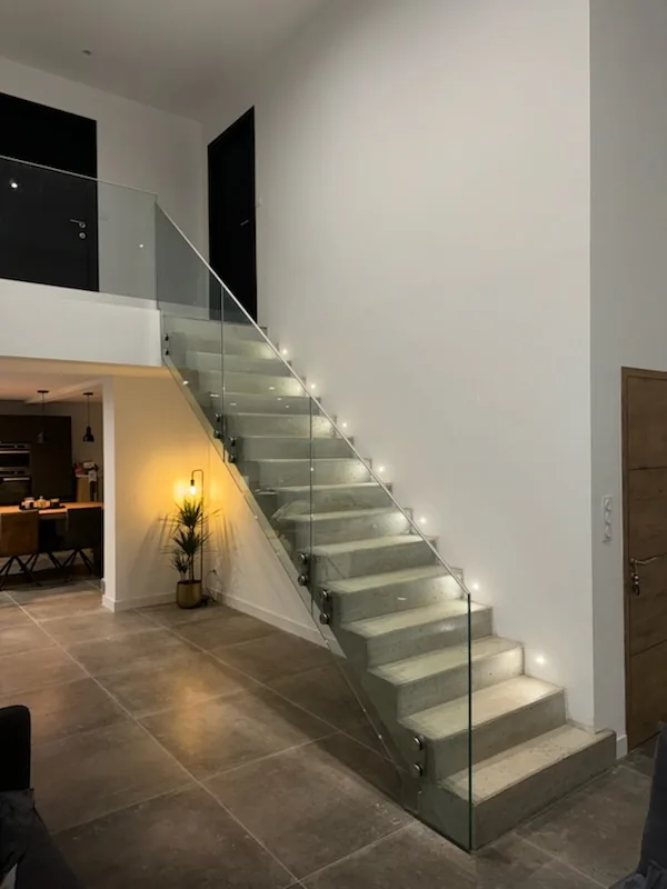 Escalier — Garde-corps escalier béton