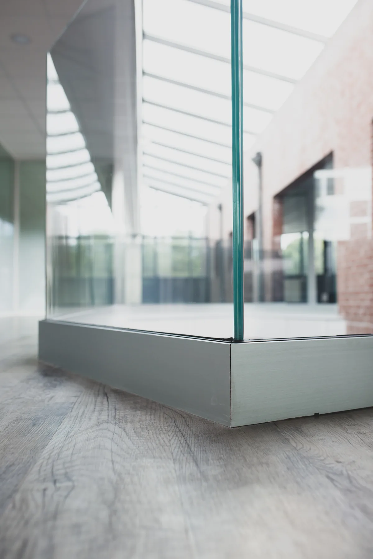 Tertiaire — Garde-corps profil U bureaux