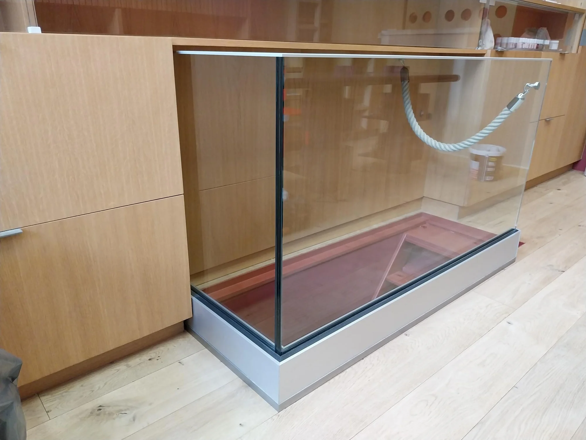 Tertiaire — Garde-corps escalier, onglerie, Lille